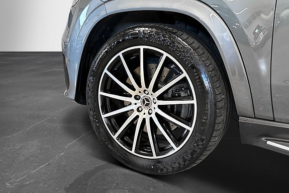 Mercedes-Benz GLS450 d 26 of 28
