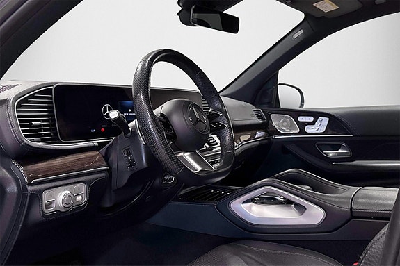 Mercedes-Benz GLS450 d 9 of 28