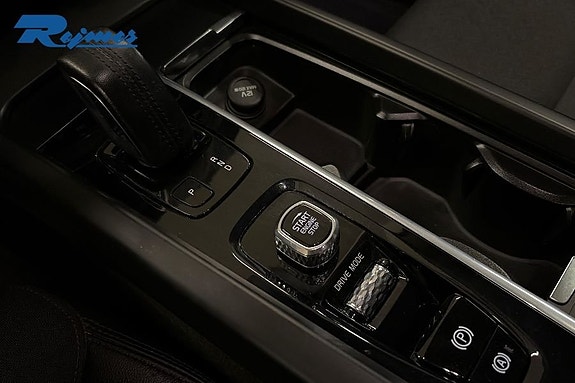 Volvo XC60 12 of 17