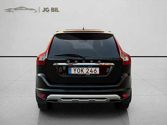 Volvo XC60 6 of 26