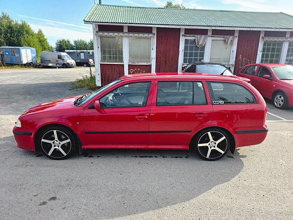 Skoda Octavia 9 of 16