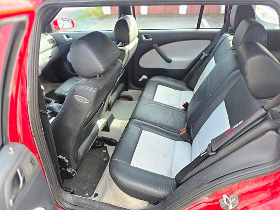 Skoda Octavia 11 of 16