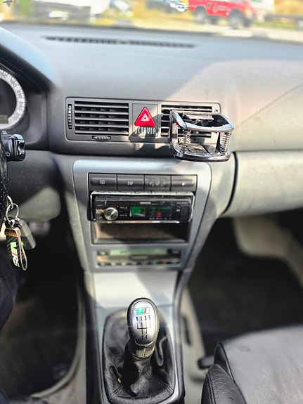 Skoda Octavia 14 of 16