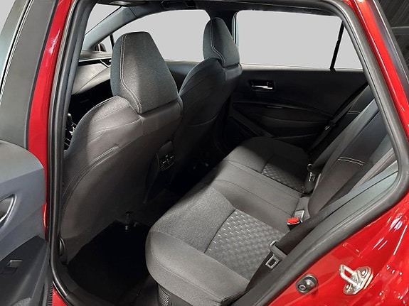 Toyota Corolla 10 of 18
