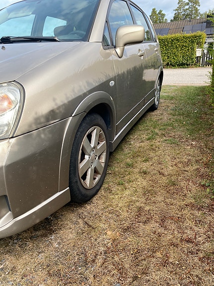 Suzuki Liana 2 of 8