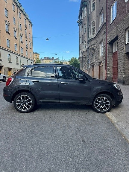 Fiat 500X 2 of 7