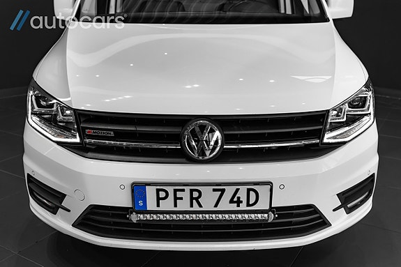 Volkswagen Caddy Maxi 11 of 30