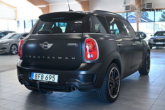 MINI Countryman Cooper S 4 of 16