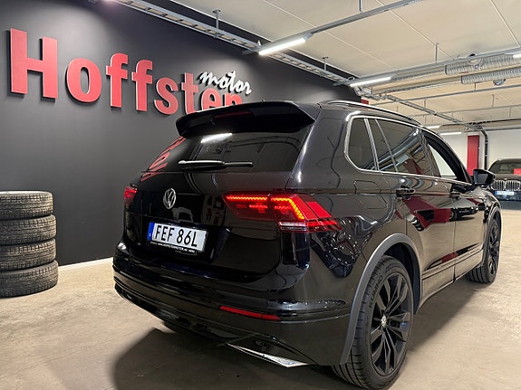 Volkswagen Tiguan 3 of 24