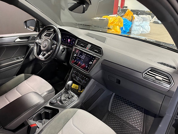 Volkswagen Tiguan 15 of 24