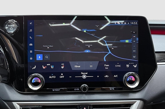 Lexus RX450h 18 of 19