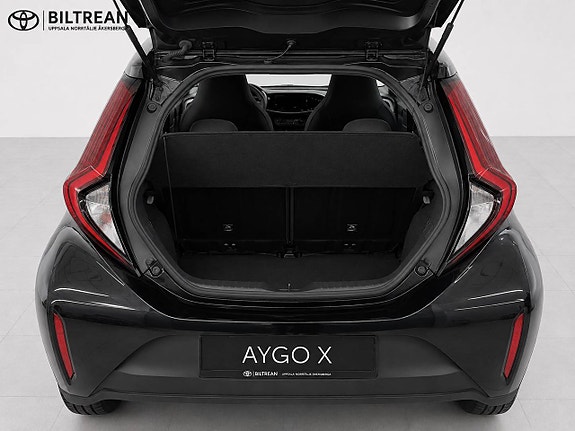 Toyota Aygo X 4 of 6