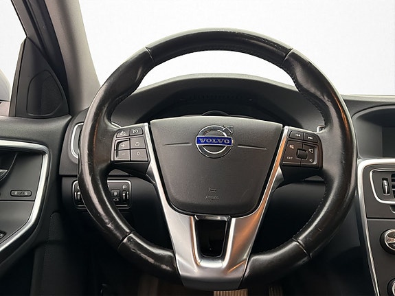 Volvo S60 13 of 29