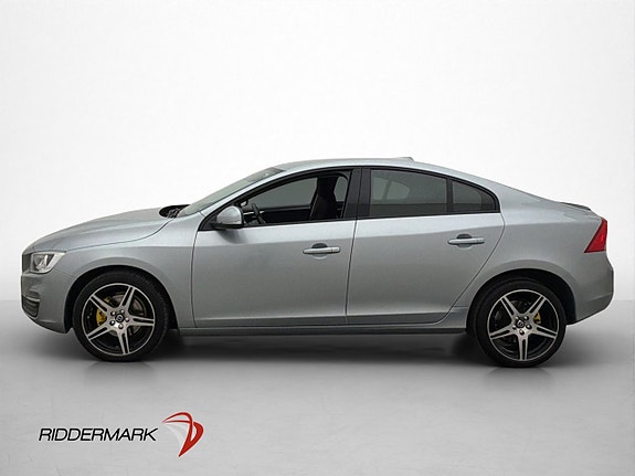 Volvo S60 4 of 29