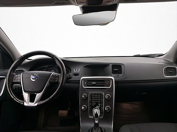 Volvo S60 12 of 29