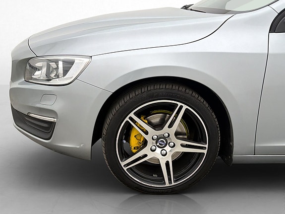 Volvo S60 26 of 29