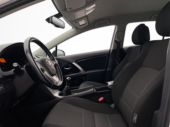 Toyota Avensis 11 of 29