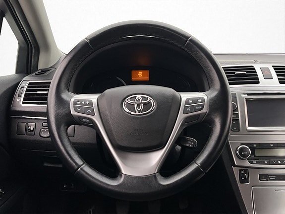 Toyota Avensis 13 of 29