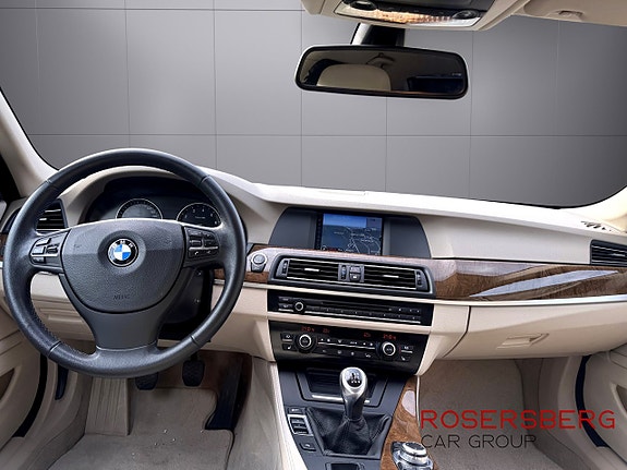BMW 528 11 of 13