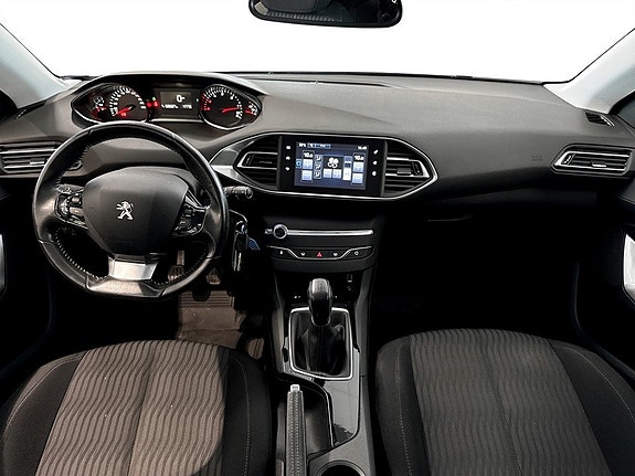 Peugeot 308 6 of 17