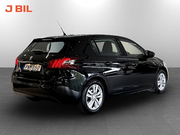 Peugeot 308 3 of 17