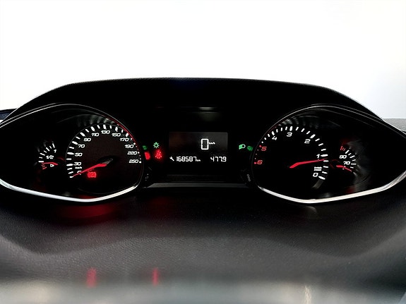 Peugeot 308 9 of 17