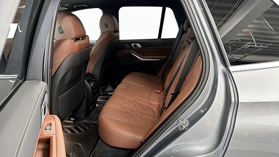 BMW X5 5 of 16