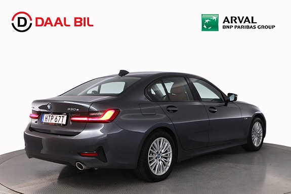 BMW 330e 6 of 27