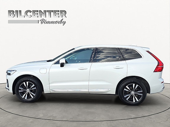 Volvo XC60 3 of 19