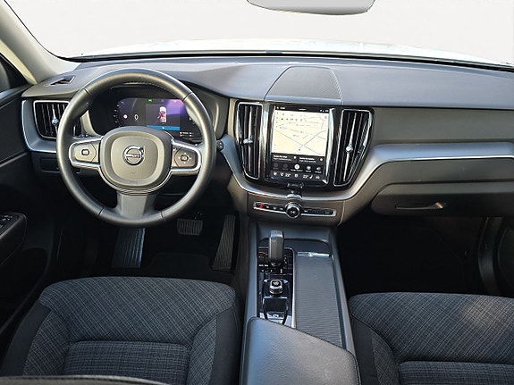 Volvo XC60 11 of 19