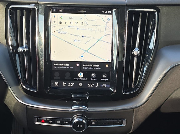 Volvo XC60 17 of 19