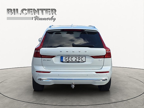 Volvo XC60 5 of 19