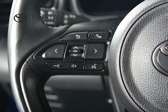Toyota Yaris 12 of 22