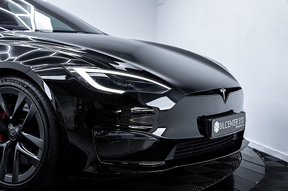 Tesla Model S 6 of 27
