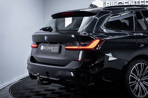 BMW 320 9 of 27
