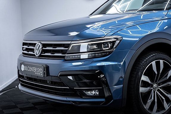 Volkswagen Tiguan Allspace 2 of 27