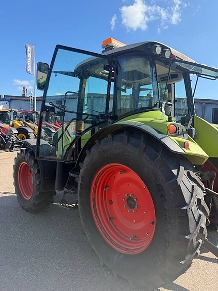 CLAAS 430 Arion 6 of 9