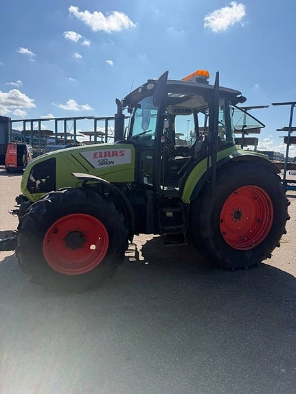 CLAAS 430 Arion 2 of 9