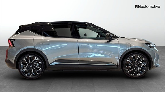 Renault Scenic E-Tech 6 of 19