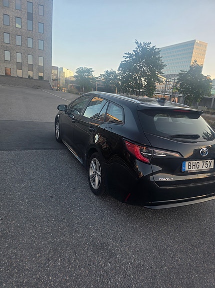Toyota Corolla 5 of 10
