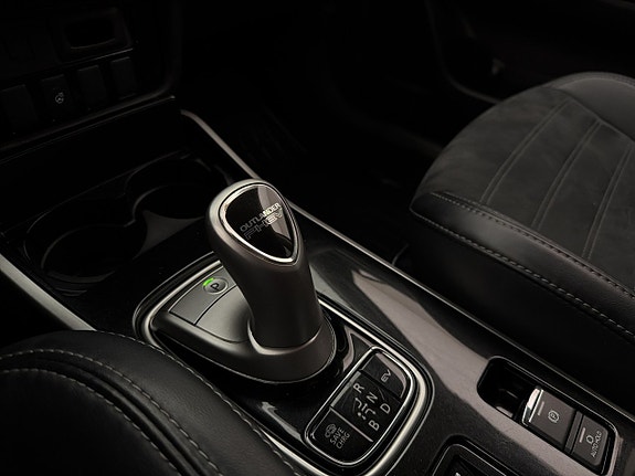 Mitsubishi Outlander 22 of 30