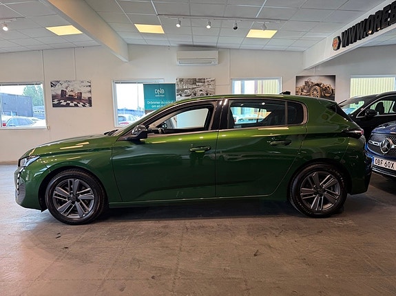Peugeot 308 20 of 24