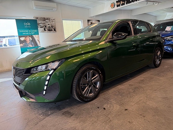 Peugeot 308 2 of 24