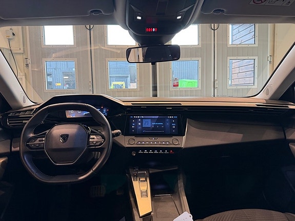 Peugeot 308 5 of 24