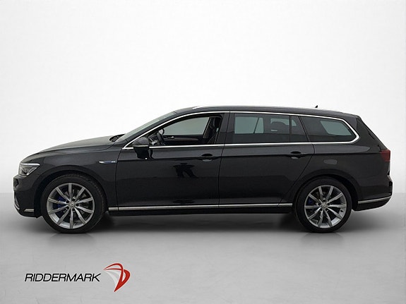 Volkswagen Passat 4 of 30