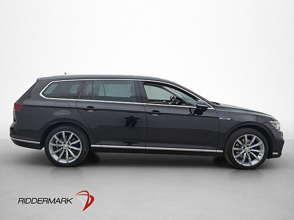 Volkswagen Passat 9 of 30
