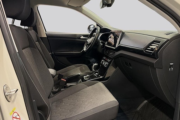 Volkswagen T-Cross 17 of 17