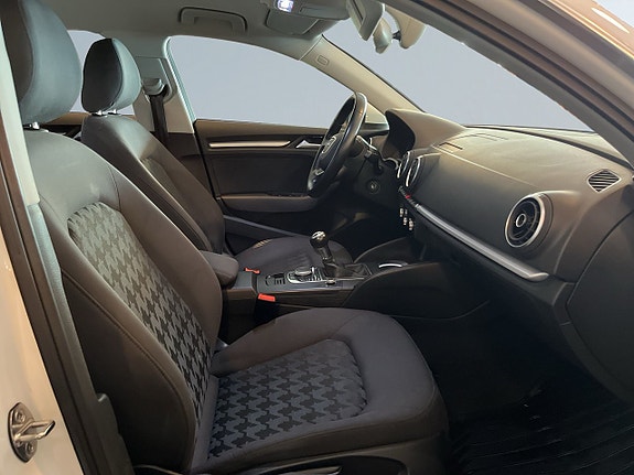 Audi A3 10 of 24