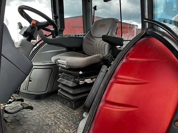 Valtra T 162 D 8 of 17