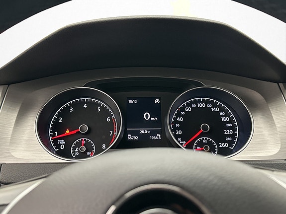 Volkswagen Golf I 17 of 26